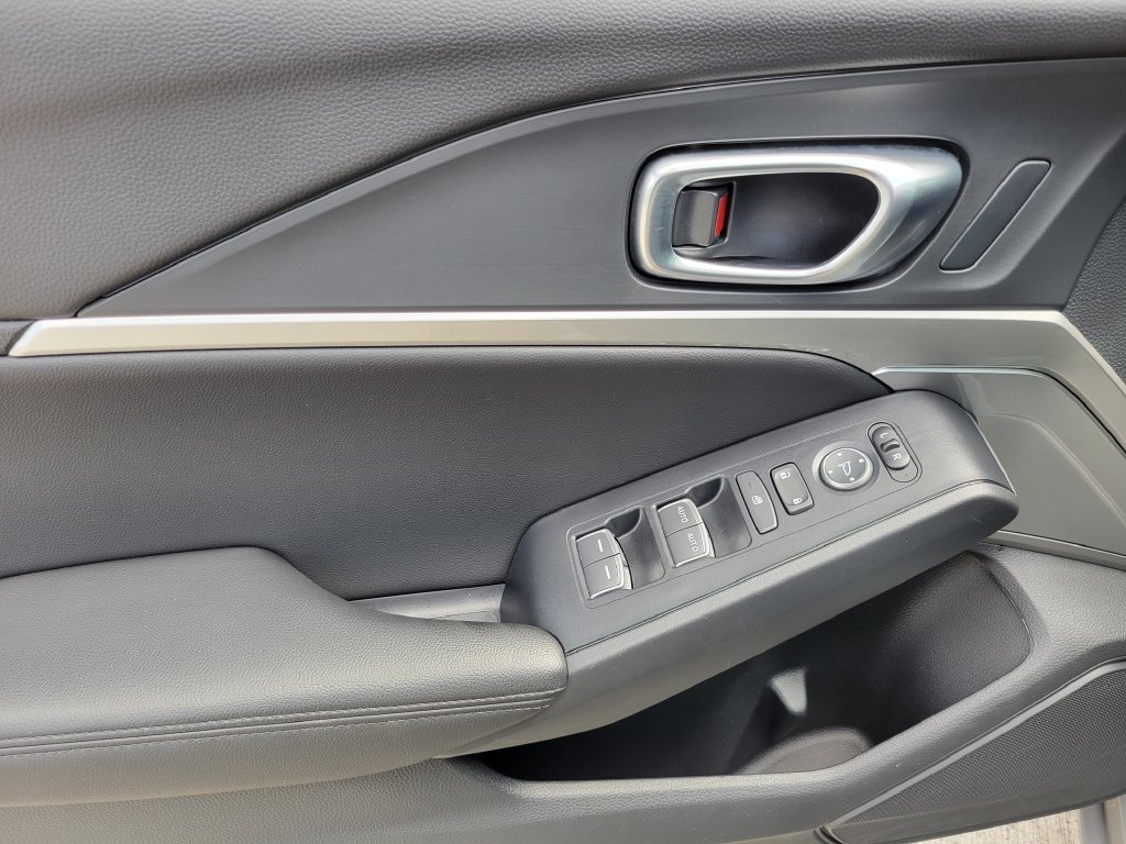 Used 2026 Acura Integra FWD image 33