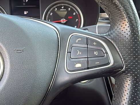 Used 2017 Mercedes-Benz GLC 300 4MATIC Coupe image 33