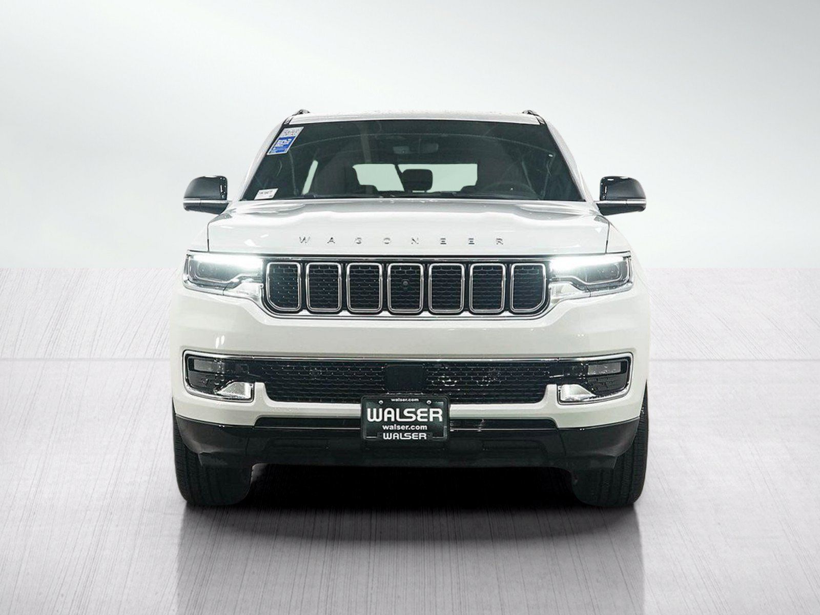 Used 2024 Jeep Wagoneer 4WD w/ Convenience Group I image 9