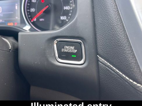 Used 2023 GMC Acadia SLE w/ Driver Convenience Package image 30