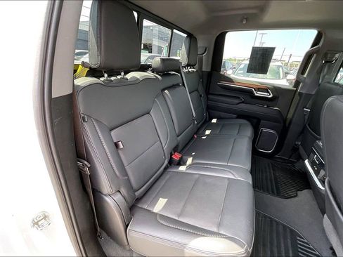 Used 2023 GMC Sierra 1500 Denali w/ Denali Reserve Package AWD/4WD image 38