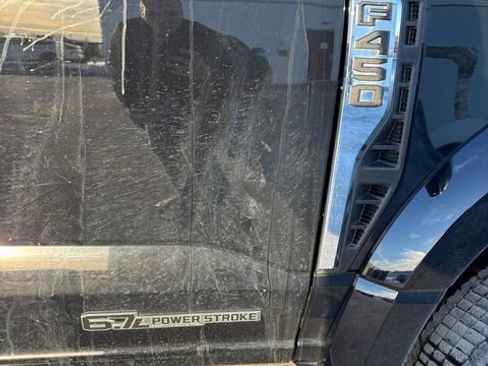 Used 2023 Ford F450 Lariat w/ Lariat Ultimate Package image 5