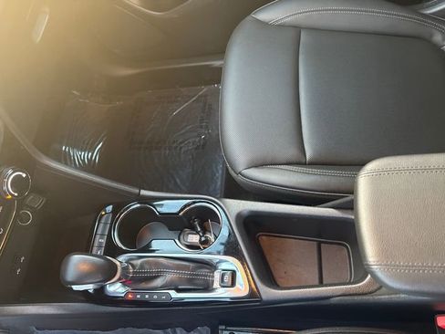 Used 2024 Buick Encore GX Sport Touring image 35