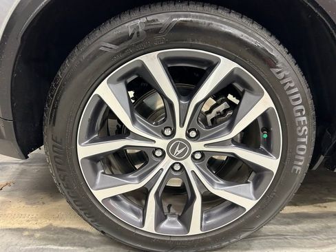 Used 2024 Acura MDX SH-AWD w/ Technology Package image 27