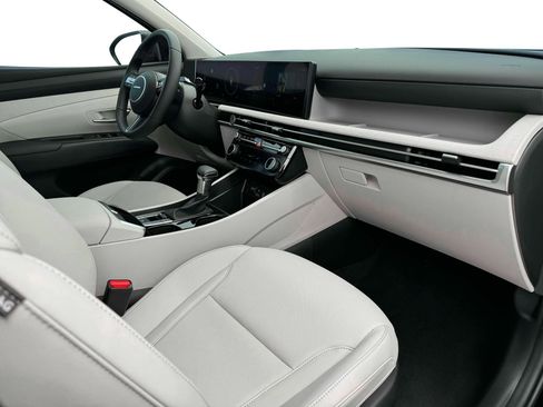 New 2025 Hyundai Tucson SEL image 15