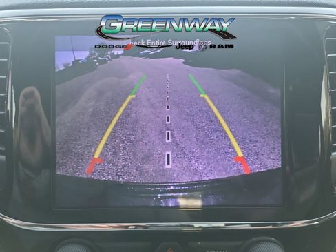 Used 2019 Jeep Grand Cherokee Laredo w/ Laredo X Package image 20