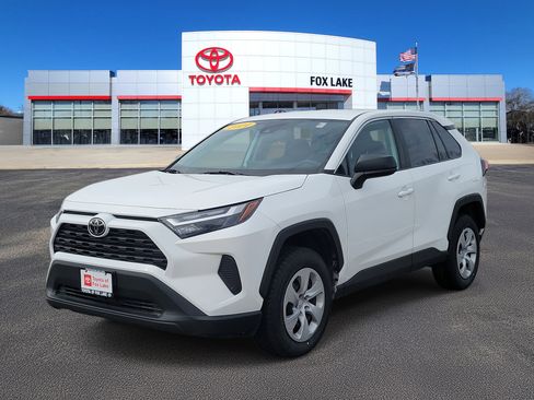 Used 2024 Toyota RAV4 LE image 2