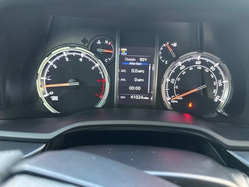 Used 2023 Toyota 4Runner TRD Off-Road AWD/4WD image 5