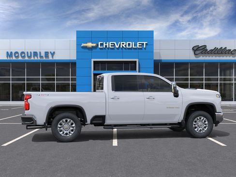 New 2026 Chevrolet Silverado 3500 LTZ w/ LTZ Convenience Package AWD/4WD image 5
