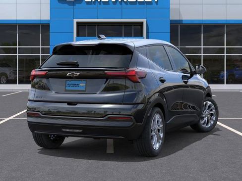 New 2027 Chevrolet Bolt LT w/ Comfort Package FWD image 4
