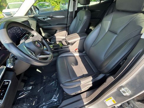 Used 2024 Buick Envision Preferred AWD/4WD image 31