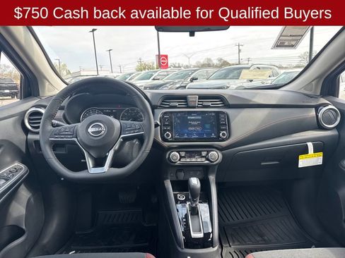 New 2025 Nissan Versa SR w/ Trunk Package image 23