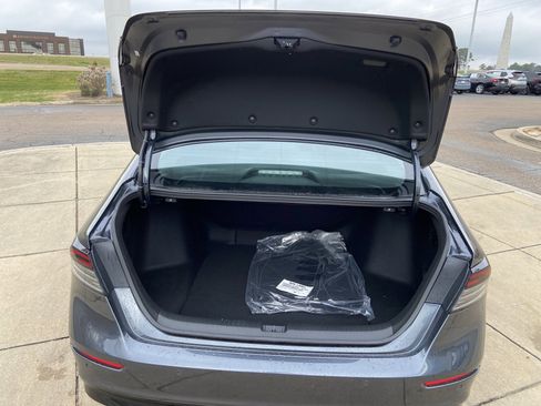 New 2026 Honda Accord EX-L image 14