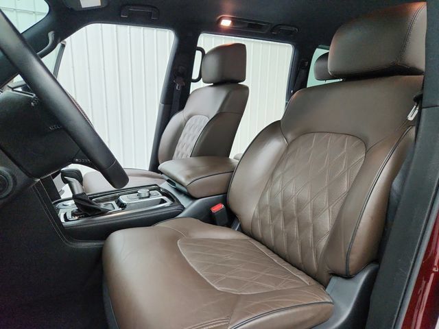 Used 2023 Nissan Armada Platinum w/ Captain's Chairs Package RWD image 19