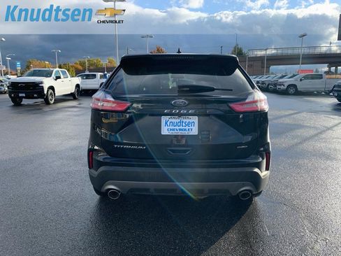 Used 2022 Ford Edge Titanium image 6