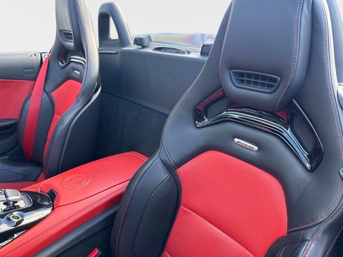 Used 2018 Mercedes-Benz AMG GT C image 16