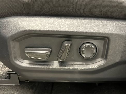 New 2026 Toyota Tundra SR5 w/ SR5 Convenience Package image 16