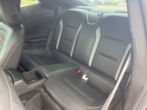 Used 2019 Chevrolet Camaro SS image 19