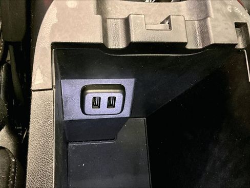 Used 2019 Chevrolet Equinox Premier image 28