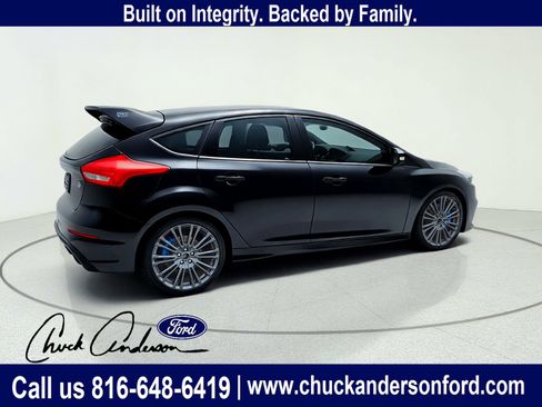 Used 2017 Ford Focus RS AWD/4WD image 8