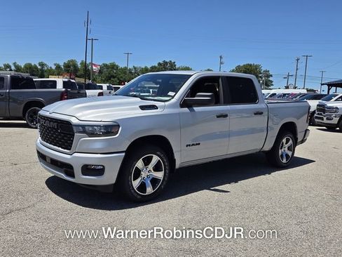 New 2026 RAM 1500 Express RWD image 3
