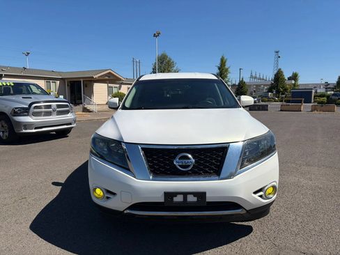 Used 2014 Nissan Pathfinder SL AWD/4WD image 8