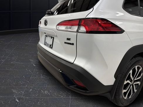 Used 2024 Toyota Corolla Cross SE image 29