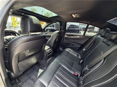 Used 2018 BMW 540i RWD image 22