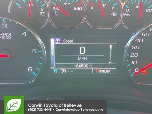 Used 2016 Chevrolet Suburban LT image 27