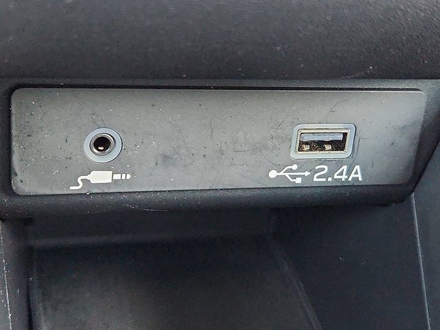 Certified 2025 Subaru Outback AWD/4WD image 19