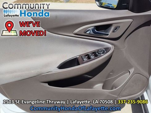 Used 2020 Chevrolet Malibu LS w/ Driver Confidence Package II image 17