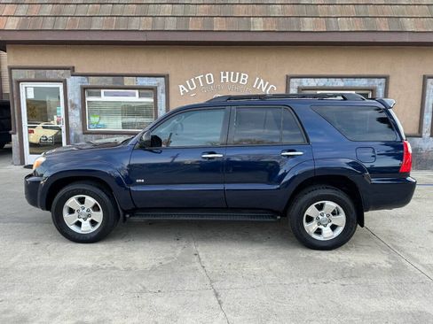 Used 2006 Toyota 4Runner SR5 RWD image 6