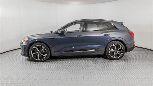 Used 2024 Audi Q8 e-tron Premium Plus w/ Premium Plus Package AWD/4WD image 3