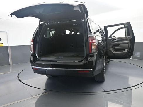 Used 2024 Chevrolet Suburban LT image 89