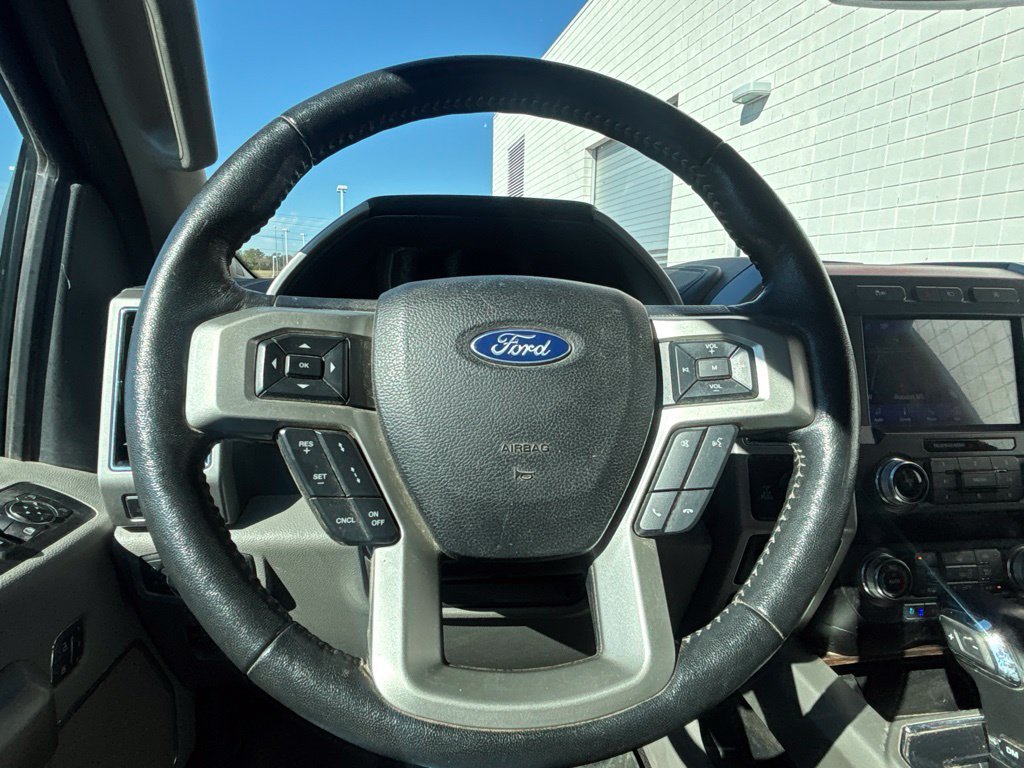 Used 2020 Ford F150 Lariat w/ Equipment Group 502A Luxury AWD/4WD image 21