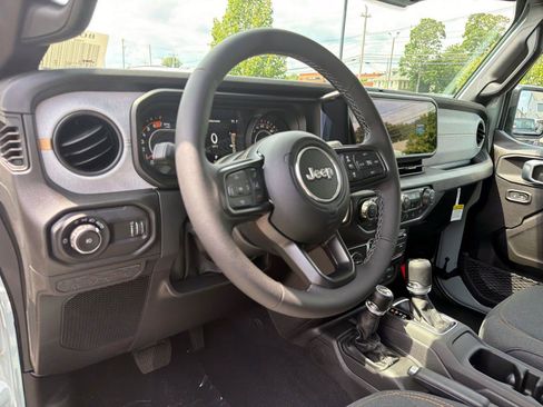 New 2026 Jeep Wrangler Unlimited Sport AWD/4WD image 10