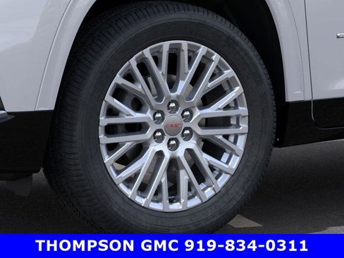 New 2026 GMC Acadia Denali image 9