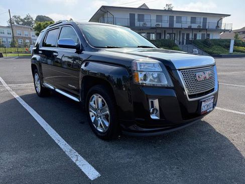 Used 2013 GMC Terrain Denali w/ Cargo Package image 10