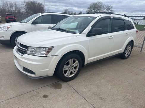Used 2012 Dodge Journey SE image 3