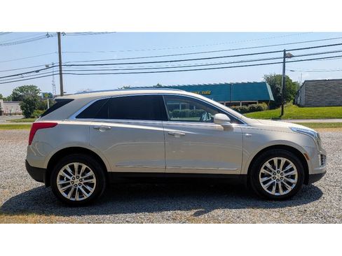 Used 2017 Cadillac XT5 Platinum image 8