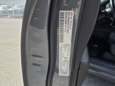 Used 2024 Dodge Durango GT image 23