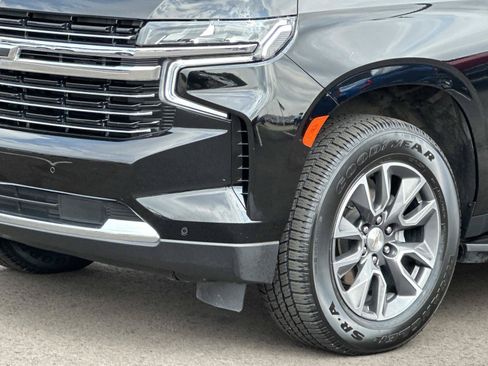 Certified 2023 Chevrolet Tahoe LT w/ Luxury Package AWD/4WD image 7