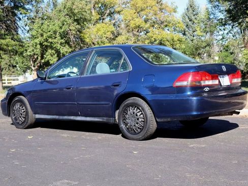 Used 2001 Honda Accord LX image 7