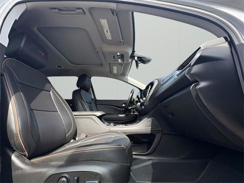 Used 2023 GMC Acadia AT4 w/ Technology Package image 13