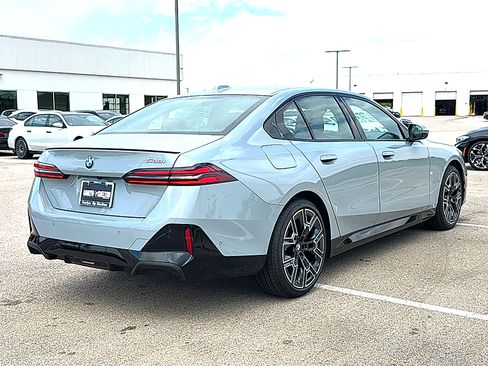 New 2026 BMW 530i w/ M Sport Package RWD image 8