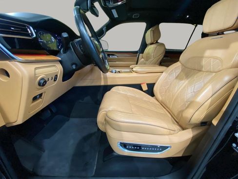 Used 2022 Jeep Grand Wagoneer Series III w/ Flexible Seating Group image 22