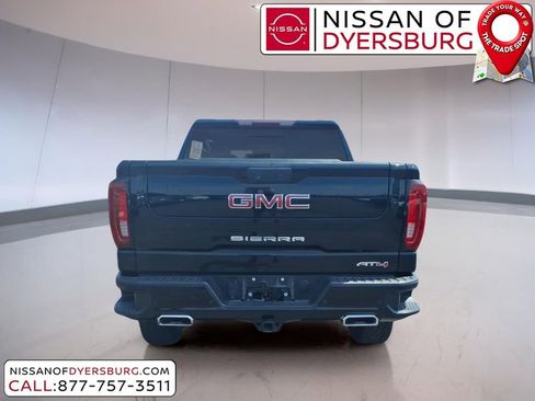 Used 2022 GMC Sierra 1500 AT4 w/ AT4 Preferred Package AWD/4WD image 4