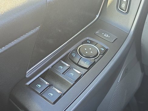 Used 2023 Ford F350 XLT w/ XLT Premium Package image 14