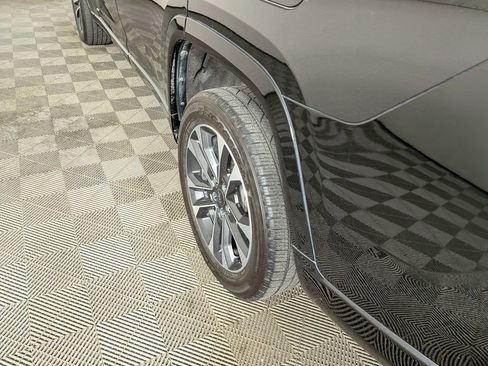 Certified 2021 Jeep Grand Cherokee L Overland w/ Luxury Tech Group IV AWD/4WD image 16