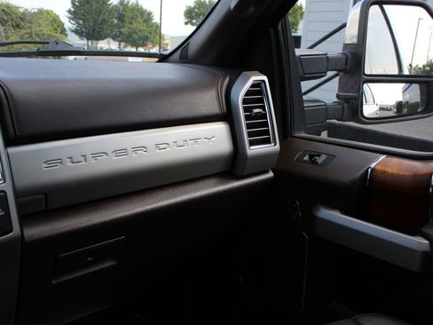 Used 2017 Ford F350 King Ranch w/ King Ranch Ultimate Package image 45